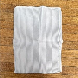 Aritzia Babaton Sculpt Knit Tube Top in Light Gray